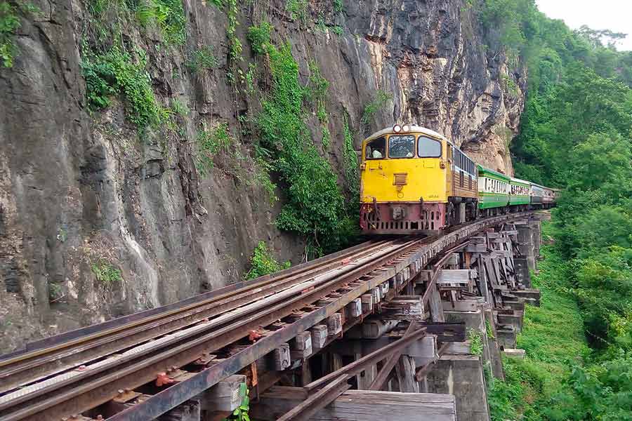 Kanchanaburi highlights Bridge over the river Kwai tour